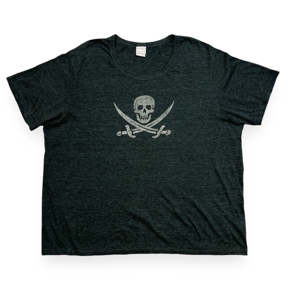 UTILITY Grey Scoop Neck Shirt Jolly Roger Skull Crossbones Graphic - Picture 1 of 5